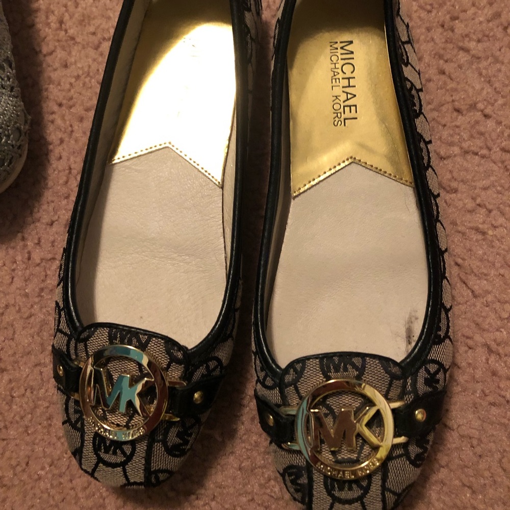 Michael Kors flats